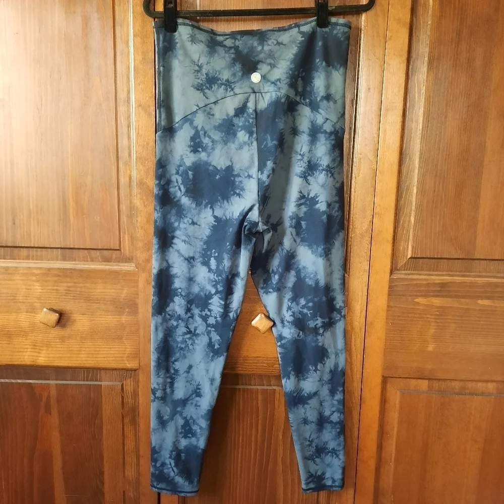 Threads 4 Thought ReActive navy blue gray tie dye maternity leggings size large - Picture 7 of 12